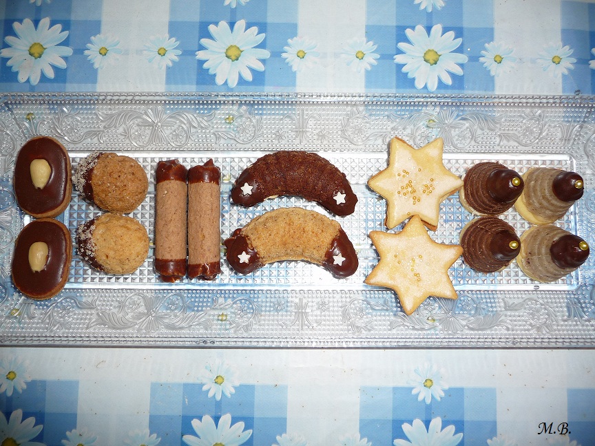 Vánoč. cukroví 1